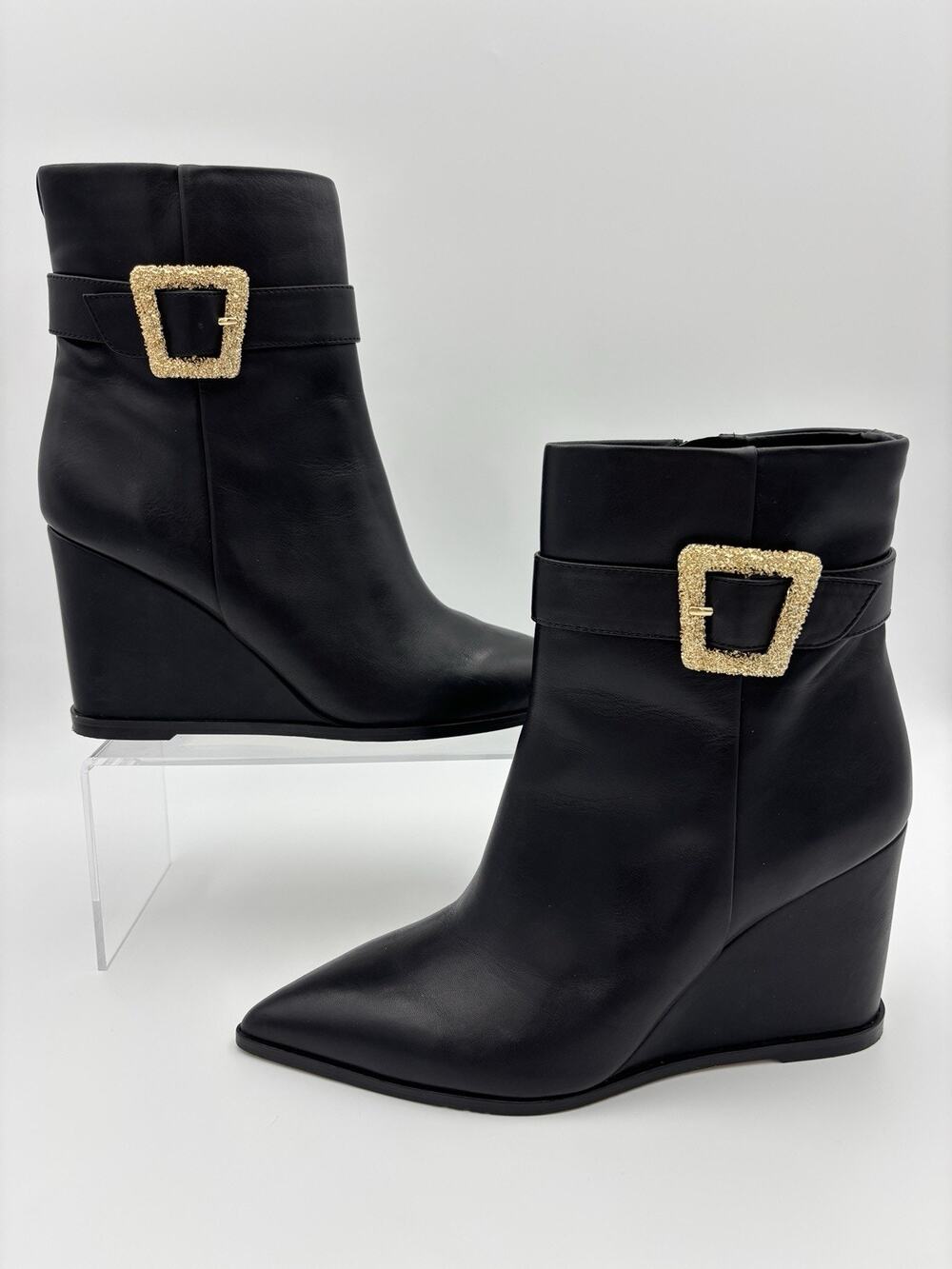Sam Edelman Weslie Wedge Ankle Boot Black Leather Size 8.5 / 39 Gold Buckle